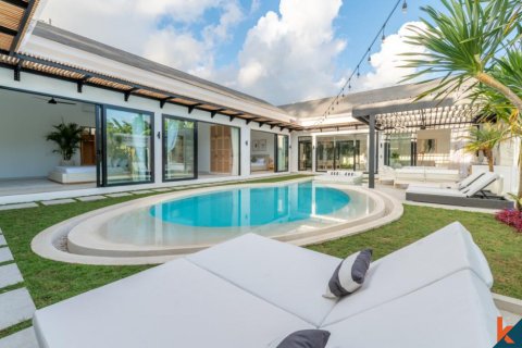 4 bedrooms Villa in Pererenan, Mengwi, Badung, Indonesia No. 11247