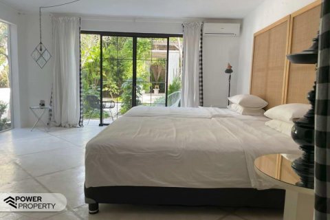 7 bedrooms Villa in Canggu, Badung, Indonesia No. 6908 3