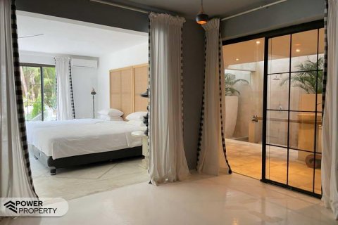 7 bedrooms Villa in Canggu, Badung, Indonesia No. 6908 2