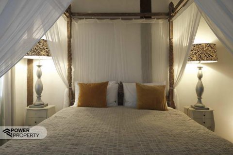 7 bedrooms Villa in Canggu, Badung, Indonesia No. 6908 25