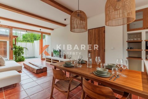 2 bedrooms Villa in Canggu, Badung, Indonesia No. 12353 8