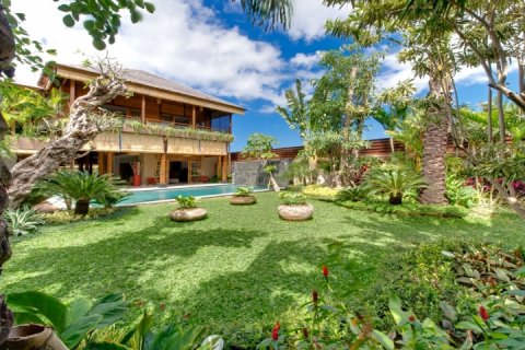 Вилла с 9 спальнями в Seminyak, Бадунг, Индонезия № 624 9