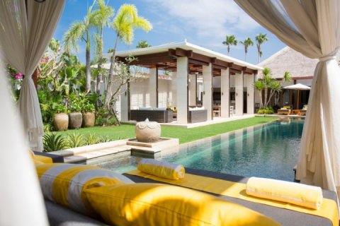 6 bedrooms Villa in Seminyak, Badung, Indonesia No. 625 8