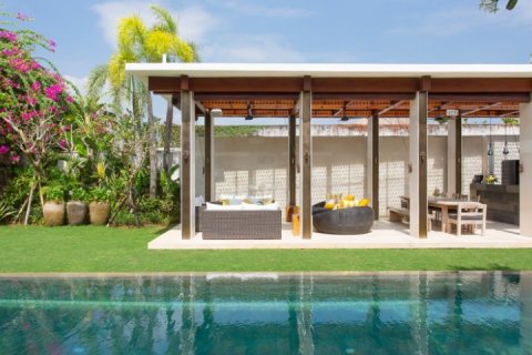 6 bedrooms Villa in Seminyak, Badung, Indonesia No. 625 3