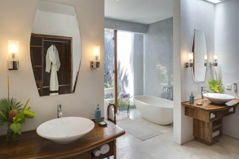 8 bedrooms Villa in Seminyak, Badung, Indonesia No. 623 19