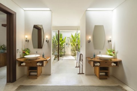 8 bedrooms Villa in Seminyak, Badung, Indonesia No. 623 18