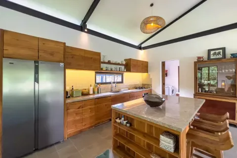 4 bedrooms Villa in Kediri, Indonesia No. 10717 11