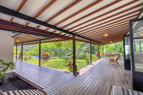 4 bedrooms Villa in Kediri, Indonesia No. 10717 3