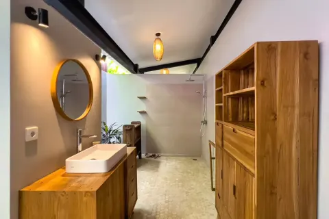 4 bedrooms Villa in Kediri, Indonesia No. 10717 16