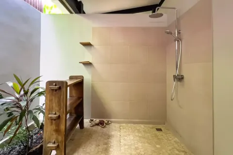 4 bedrooms Villa in Kediri, Indonesia No. 10717 17