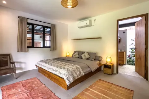 4 bedrooms Villa in Kediri, Indonesia No. 10717 12