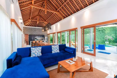 4 bedrooms Villa in Canggu, Badung, Indonesia No. 11032 11