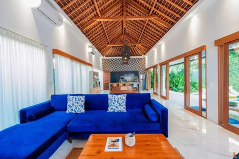 4 bedrooms Villa in Canggu, Badung, Indonesia No. 11032 13