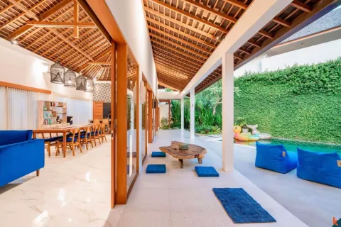 4 bedrooms Villa in Canggu, Badung, Indonesia No. 11032 4