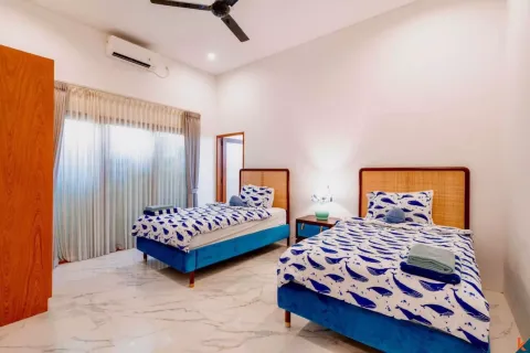 4 bedrooms Villa in Canggu, Badung, Indonesia No. 11032 12