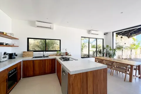 3 bedrooms Villa in Ungasan, Badung, Indonesia No. 10343 15