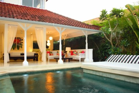 6 bedrooms Villa in Seminyak, Badung, Indonesia No. 927