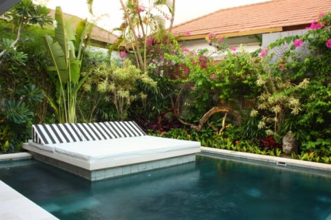 6 bedrooms Villa in Seminyak, Badung, Indonesia No. 927 17