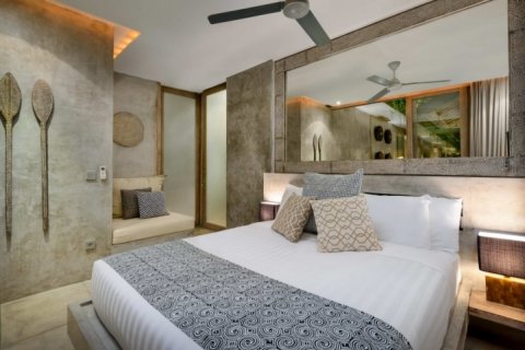 5 bedrooms Villa in Canggu, Badung, Indonesia No. 928 16
