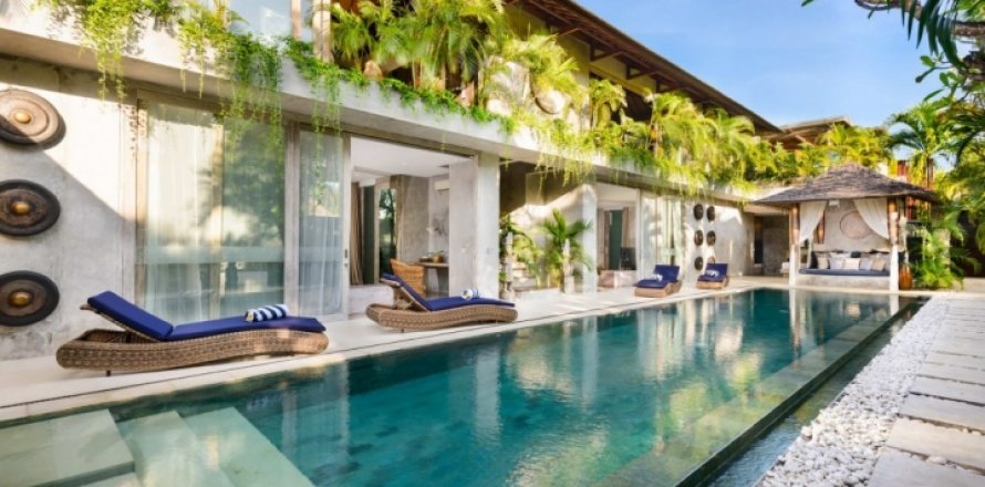5 bedrooms Villa in Canggu, Badung, Indonesia No. 928