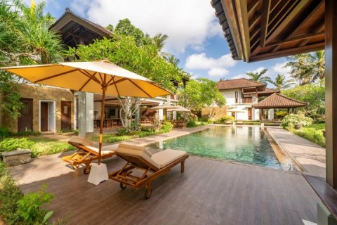 Вилла с 4 спальнями в Seminyak, Бадунг, Индонезия № 930 7