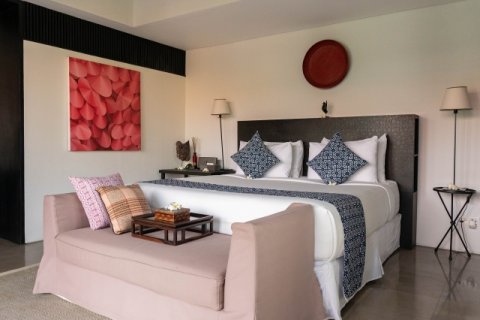 4 bedrooms Villa in Seminyak, Badung, Indonesia No. 932 14