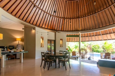 3 bedrooms Villa in Seminyak, Badung, Indonesia No. 11169 5