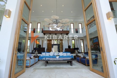 5 bedrooms Villa in Canggu, Badung, Indonesia No. 12882 15
