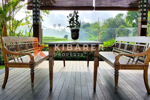 5 bedrooms Villa in Canggu, Badung, Indonesia No. 12882 6