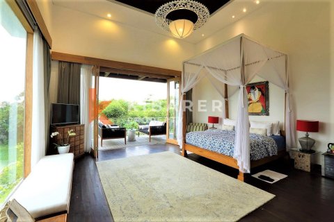 5 bedrooms Villa in Canggu, Badung, Indonesia No. 12882 12