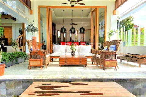 5 bedrooms Villa in Canggu, Badung, Indonesia No. 12882 4