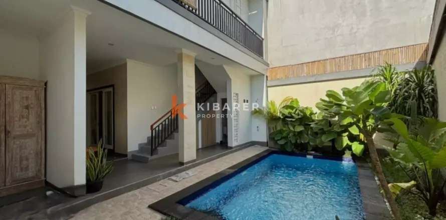 3 bedrooms Villa in Kerobokan, Badung, Indonesia No. 12047