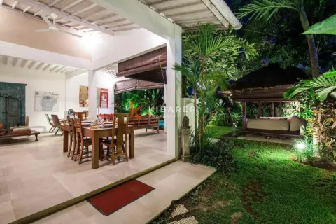 Вилла с 2 спальнями в Seminyak, Бадунг, Индонезия № 11825 24