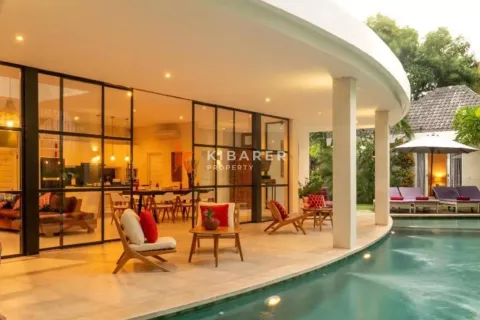 4 bedrooms Villa in Kerobokan, Badung, Indonesia No. 12117 5