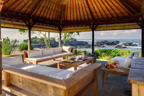 6 bedrooms Villa in Canggu, Badung, Indonesia No. 711 12