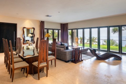 2 bedrooms Villa in South Kuta, Badung, Indonesia No. 710 5