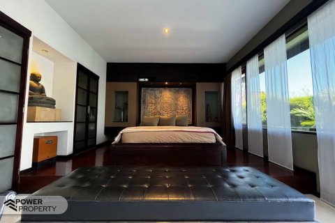 4 bedrooms Villa in Jimbaran, Badung, Indonesia No. 9187 16
