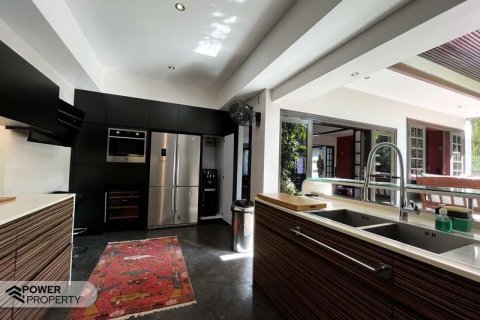 4 bedrooms Villa in Jimbaran, Badung, Indonesia No. 9187 24
