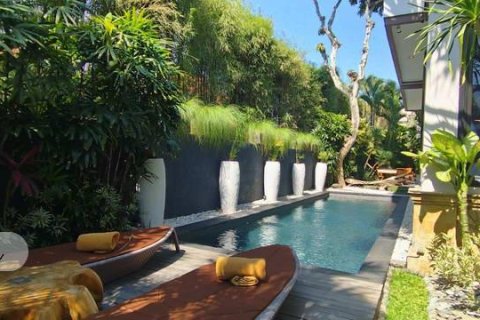 4 bedrooms Villa in Jimbaran, Badung, Indonesia No. 9187 13