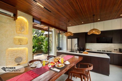 4 bedrooms Villa in Canggu, Badung, Indonesia No. 9189 28