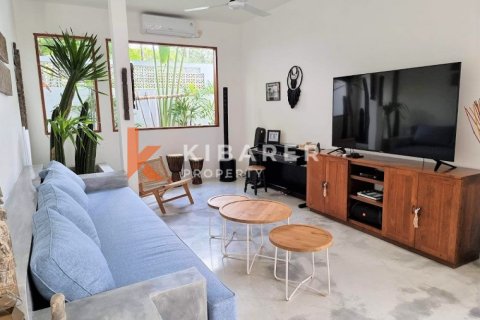 2 bedrooms Villa in Canggu, Badung, Indonesia No. 12646 3