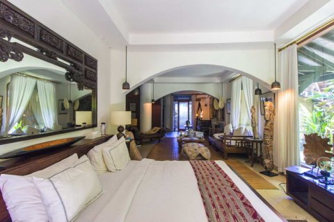 Вилла с 6 спальнями в Легиан, Kuta, Бадунг, Индонезия № 7764 19