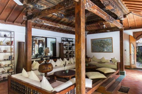 Вилла с 6 спальнями в Легиан, Kuta, Бадунг, Индонезия № 7764 4