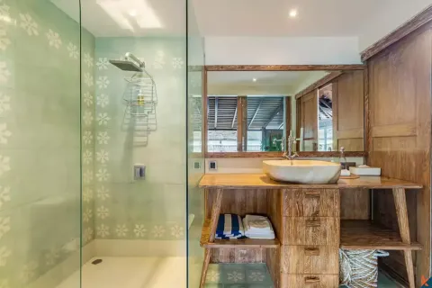 5 bedrooms Villa in Canggu, Badung, Indonesia No. 10159 27
