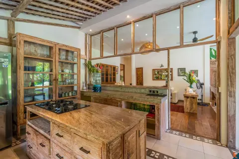 5 bedrooms Villa in Canggu, Badung, Indonesia No. 10159 15