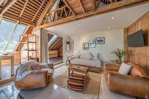5 bedrooms Villa in Canggu, Badung, Indonesia No. 10159 26