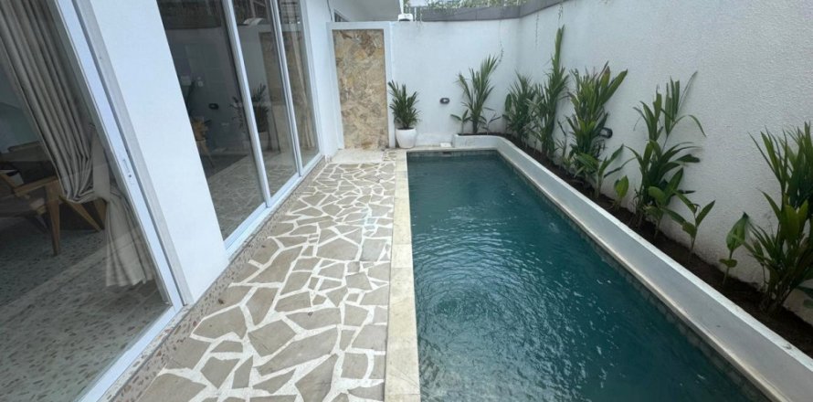 2 bedrooms Villa in Canggu, Badung, Indonesia No. 11079