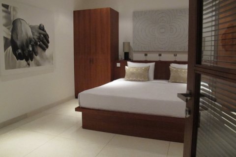 5 bedrooms Villa in Seminyak, Badung, Indonesia No. 772 24