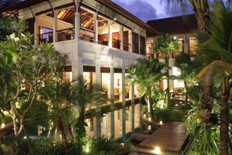 5 bedrooms Villa in Seminyak, Badung, Indonesia No. 766 6