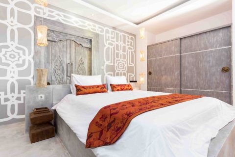 3 bedrooms Villa in Seminyak, Badung, Indonesia No. 1559 19